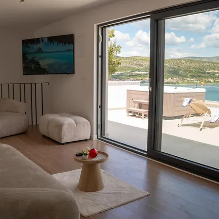 Ventus Trogir